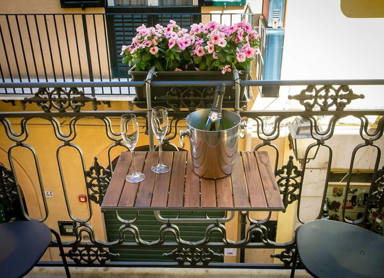 Le Suite Del Corso Cefalù Eksteriør billede