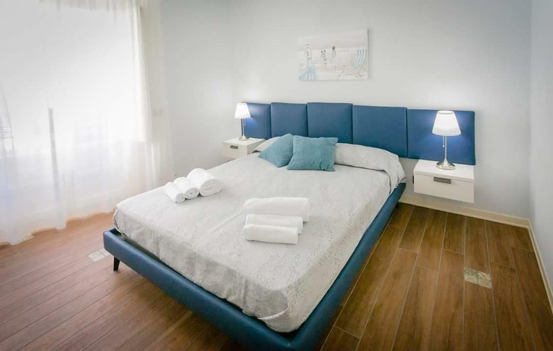 Le Suite Del Corso Cefalù Eksteriør billede