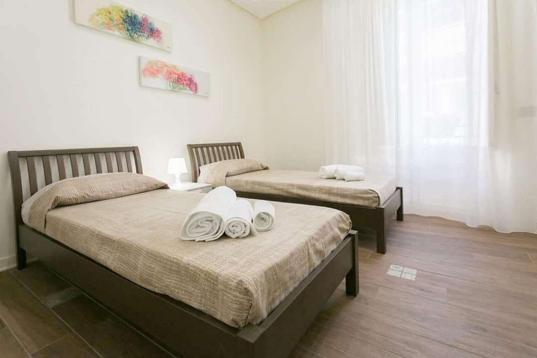 Le Suite Del Corso Cefalù Eksteriør billede